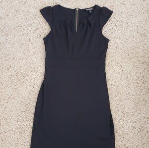 Express Black Cup Sleeve Casual Dress Size: 2